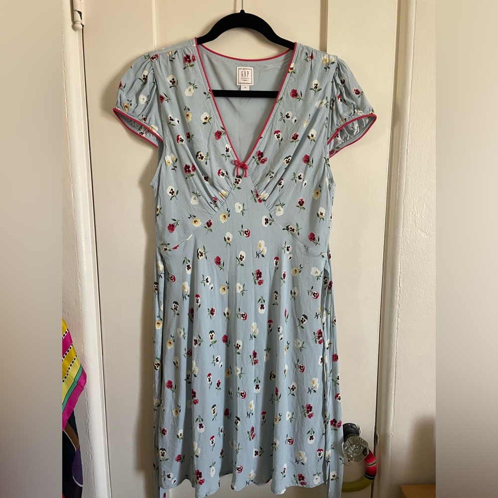 Doen x GAP floral mini dress- Size 10